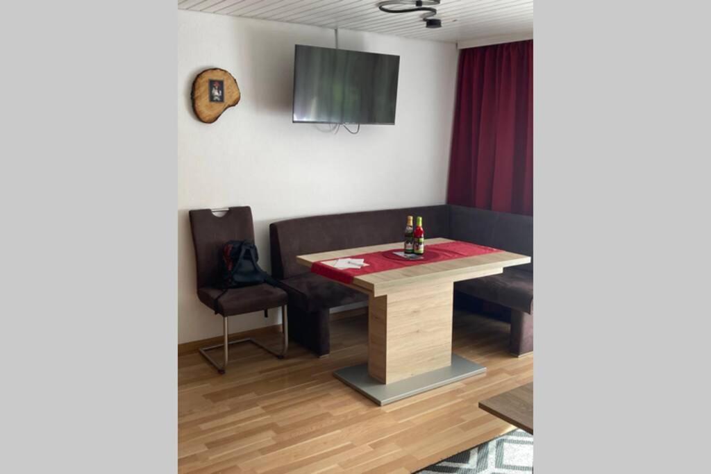 Gemütliche Ferienwohnung in Sankt Blasien Exterior foto